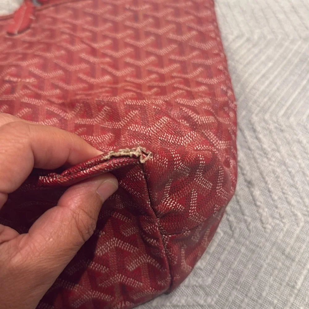 Authentic Goyard St. Louis Red Tote PM - Picture 5 of 14